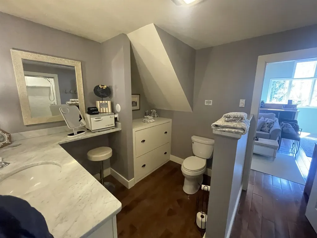 56 Kings Pine Road Wolfeboro NH 03894