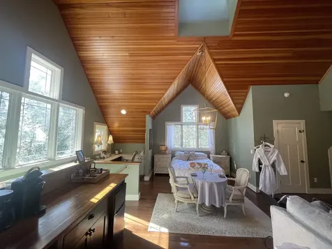 56 Kings Pine Road Wolfeboro NH 03894