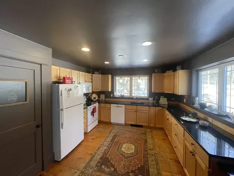 56 Kings Pine Road Wolfeboro NH 03894
