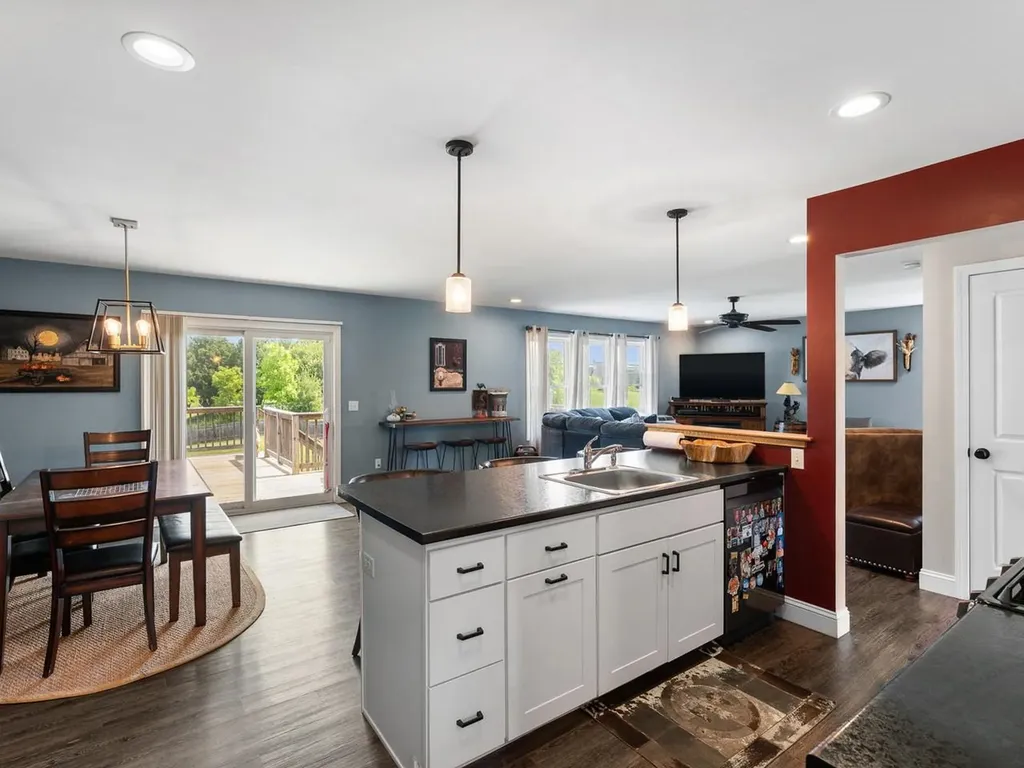 143 Commodore Drive Vergennes VT 05491