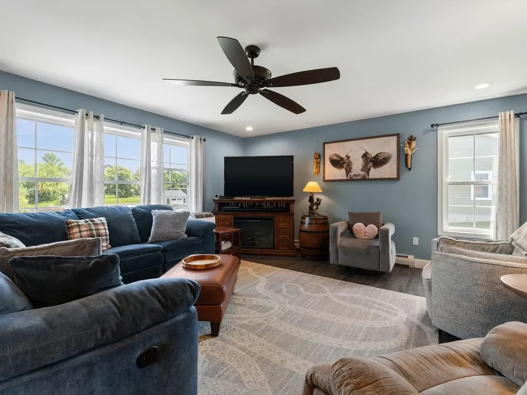 143 Commodore Drive Vergennes VT 05491