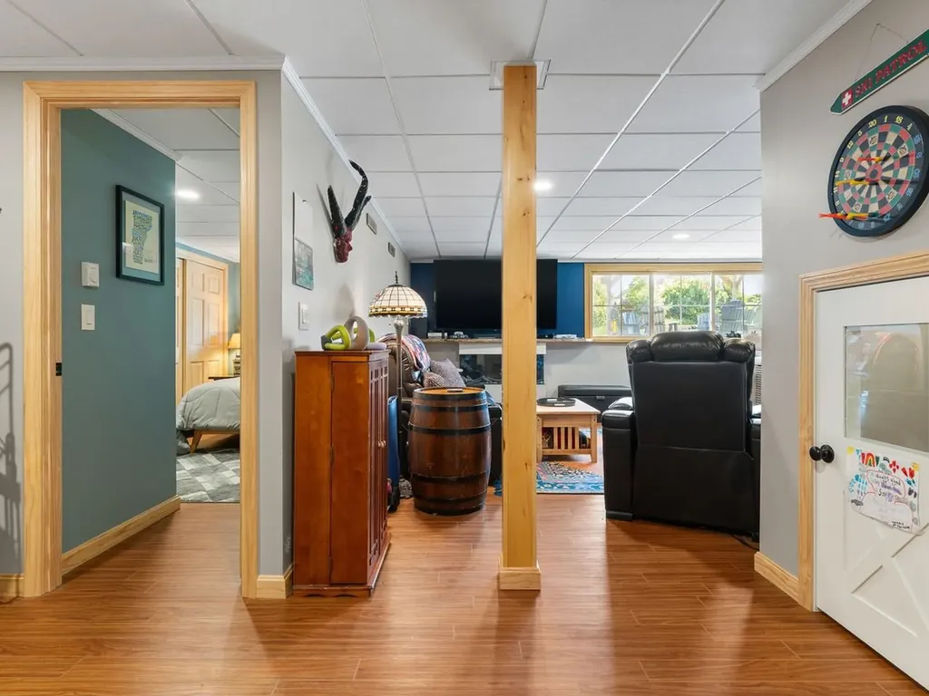 143 Commodore Drive Vergennes VT 05491