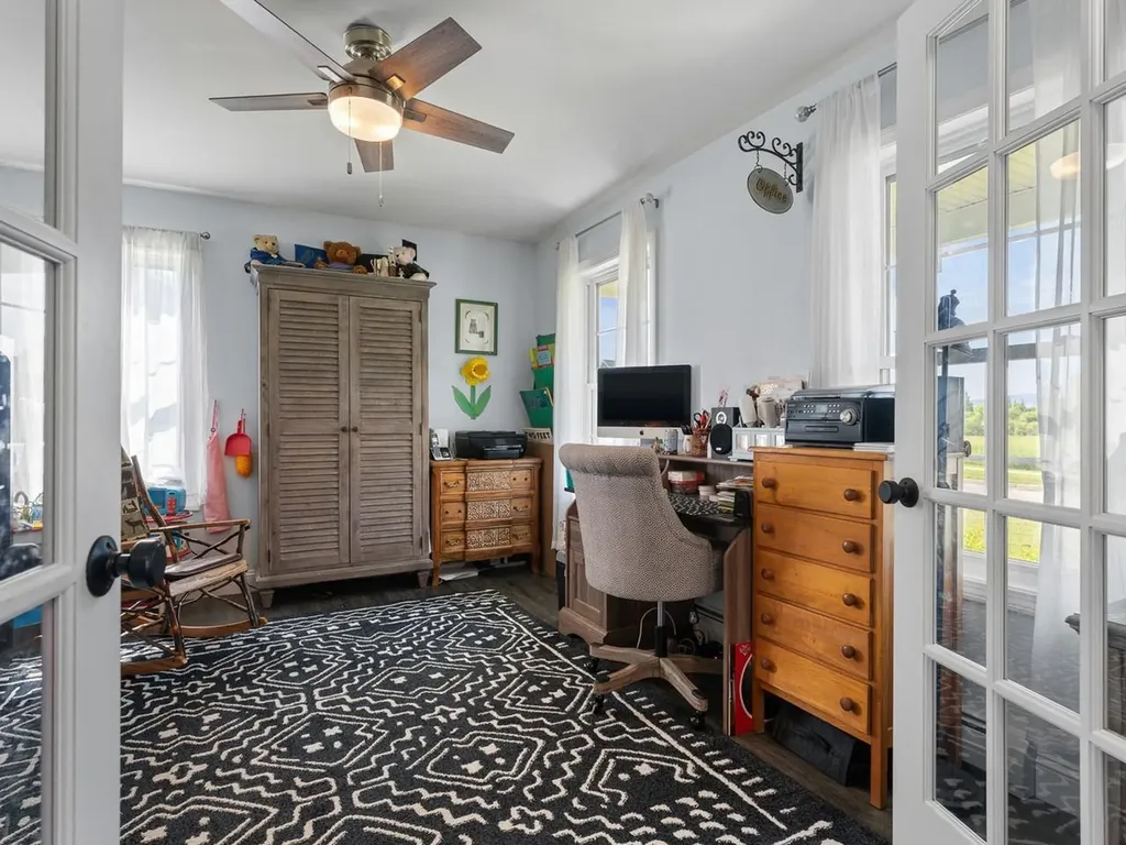 143 Commodore Drive Vergennes VT 05491