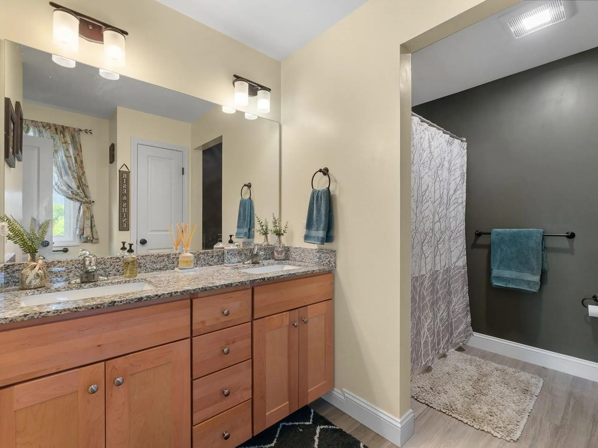 143 Commodore Drive Vergennes VT 05491