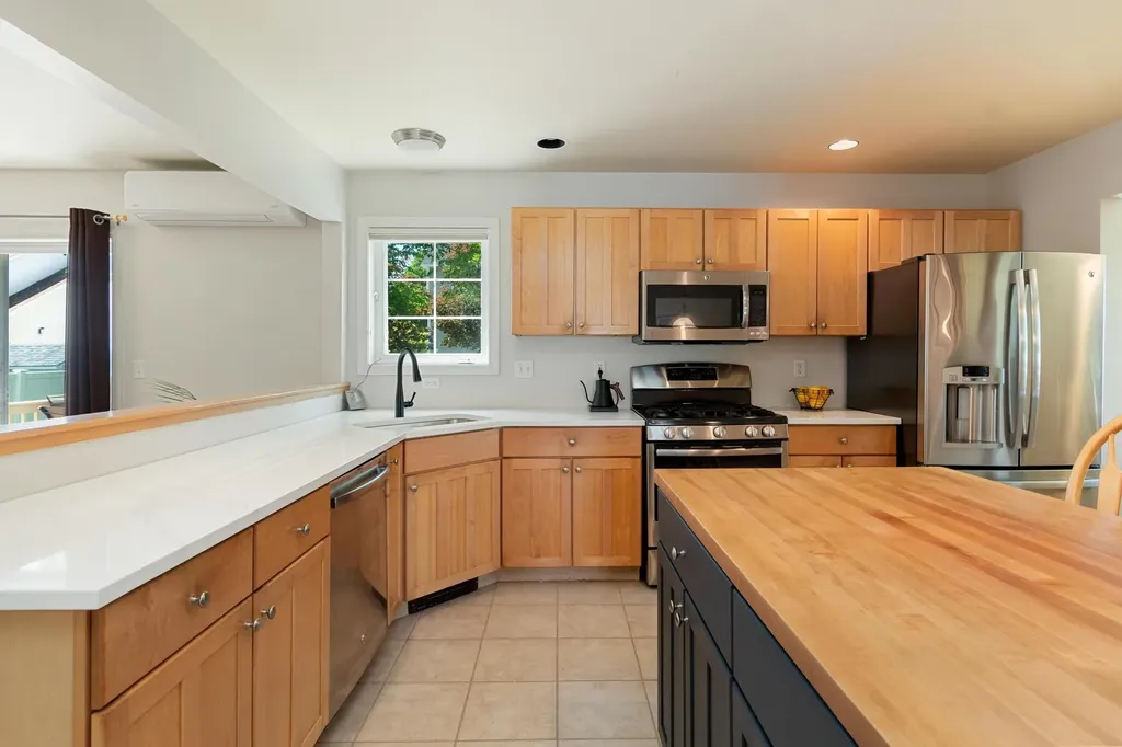 36 Bower Street South Burlington VT 05403