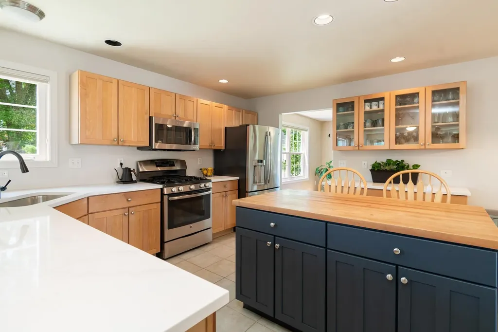 36 Bower Street South Burlington VT 05403
