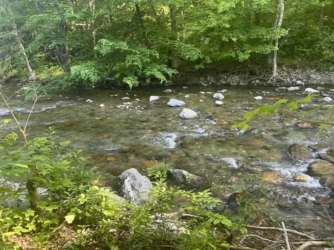 43 Vt Rte 17 Route Waitsfield VT 05673