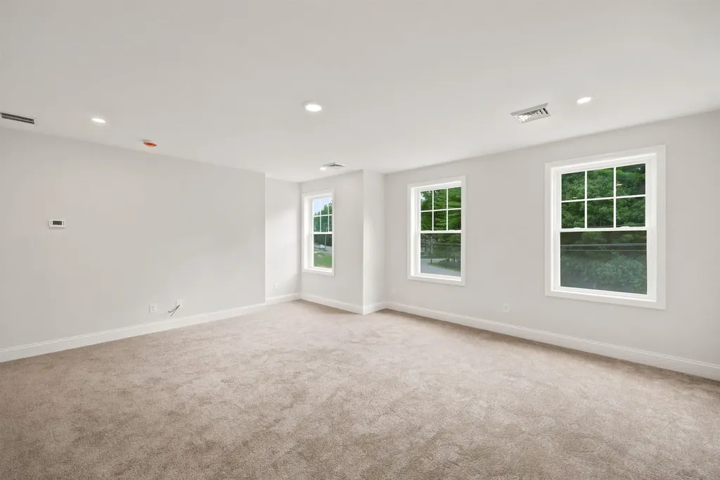 105 Sewalls Falls Road Concord NH 03303