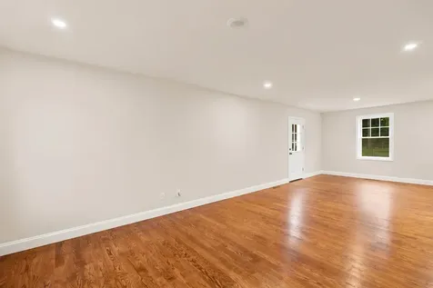 105 Sewalls Falls Road Concord NH 03303
