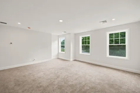 105 Sewalls Falls Road Concord NH 03303
