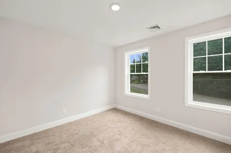 105 Sewalls Falls Road Concord NH 03303