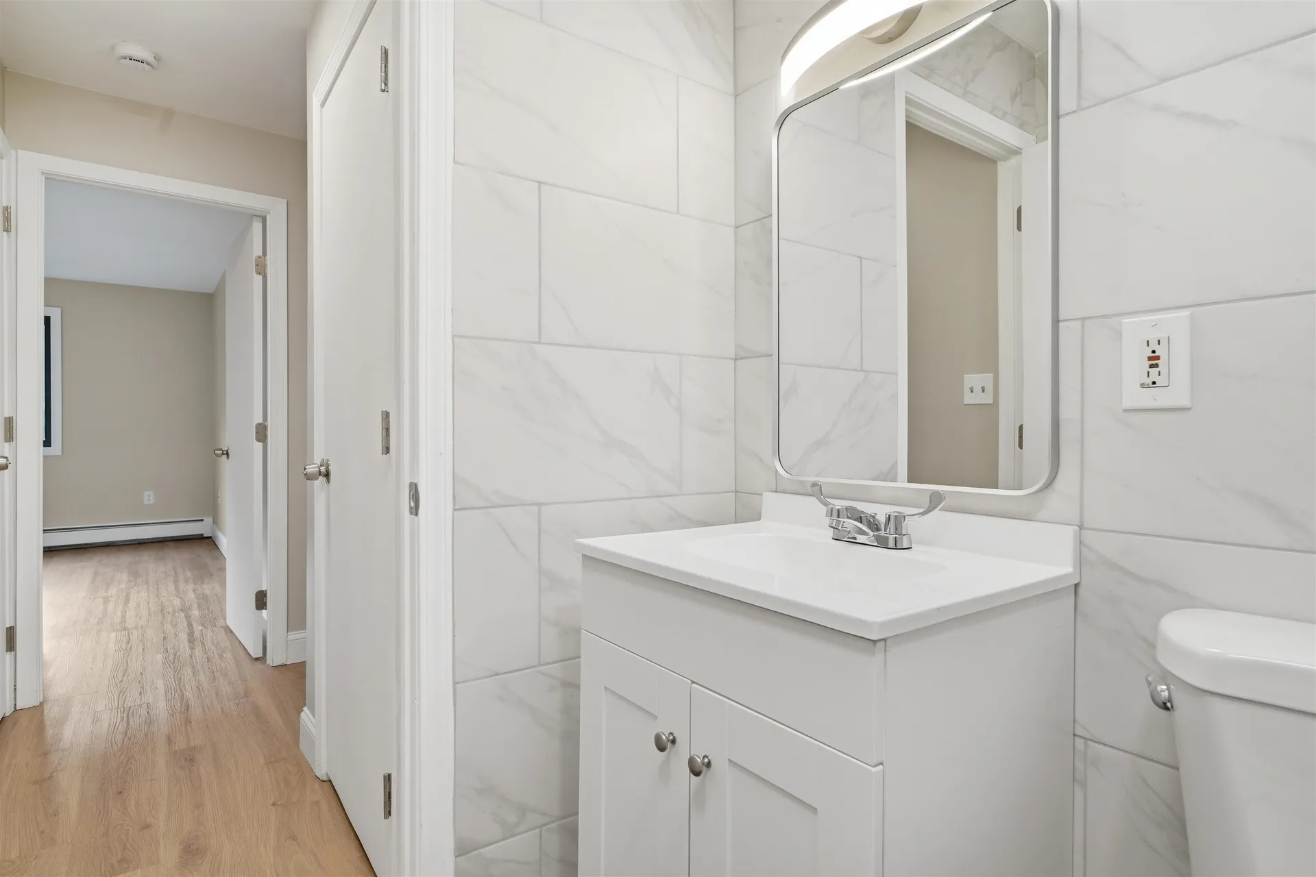 8 Strawberry Bank Road Nashua NH 03062