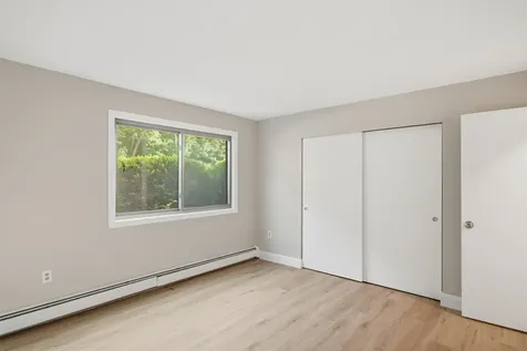 8 Strawberry Bank Road Nashua NH 03062