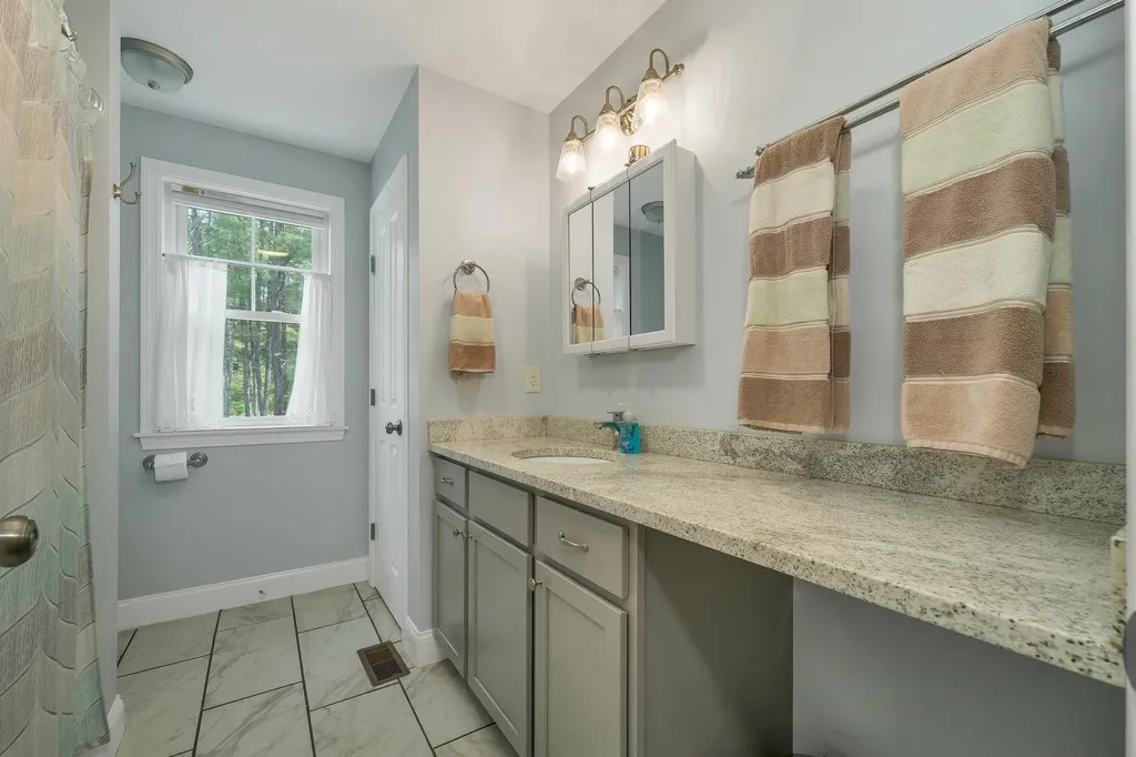 193 Stag Drive Madison NH 03875