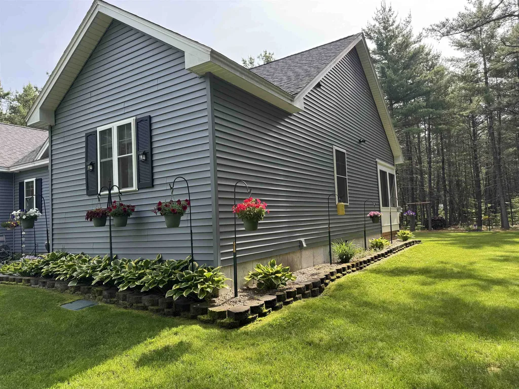 193 Stag Drive Madison NH 03875