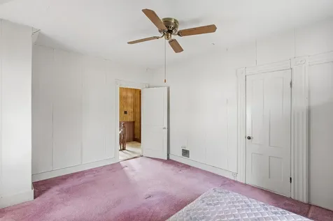 16 Sylvester Street Manchester NH 03102