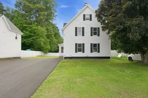 16 Sylvester Street Manchester NH 03102