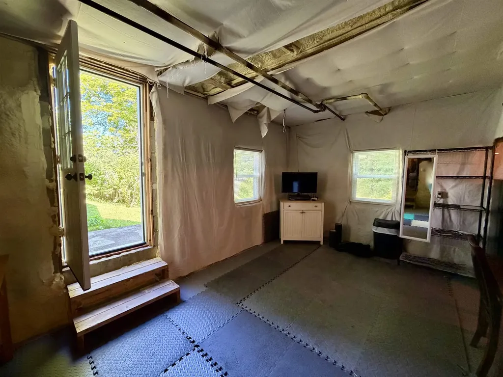 61 Maple Street Somersworth NH 03878