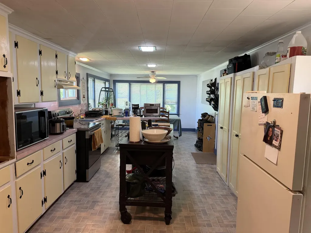 61 Maple Street Somersworth NH 03878