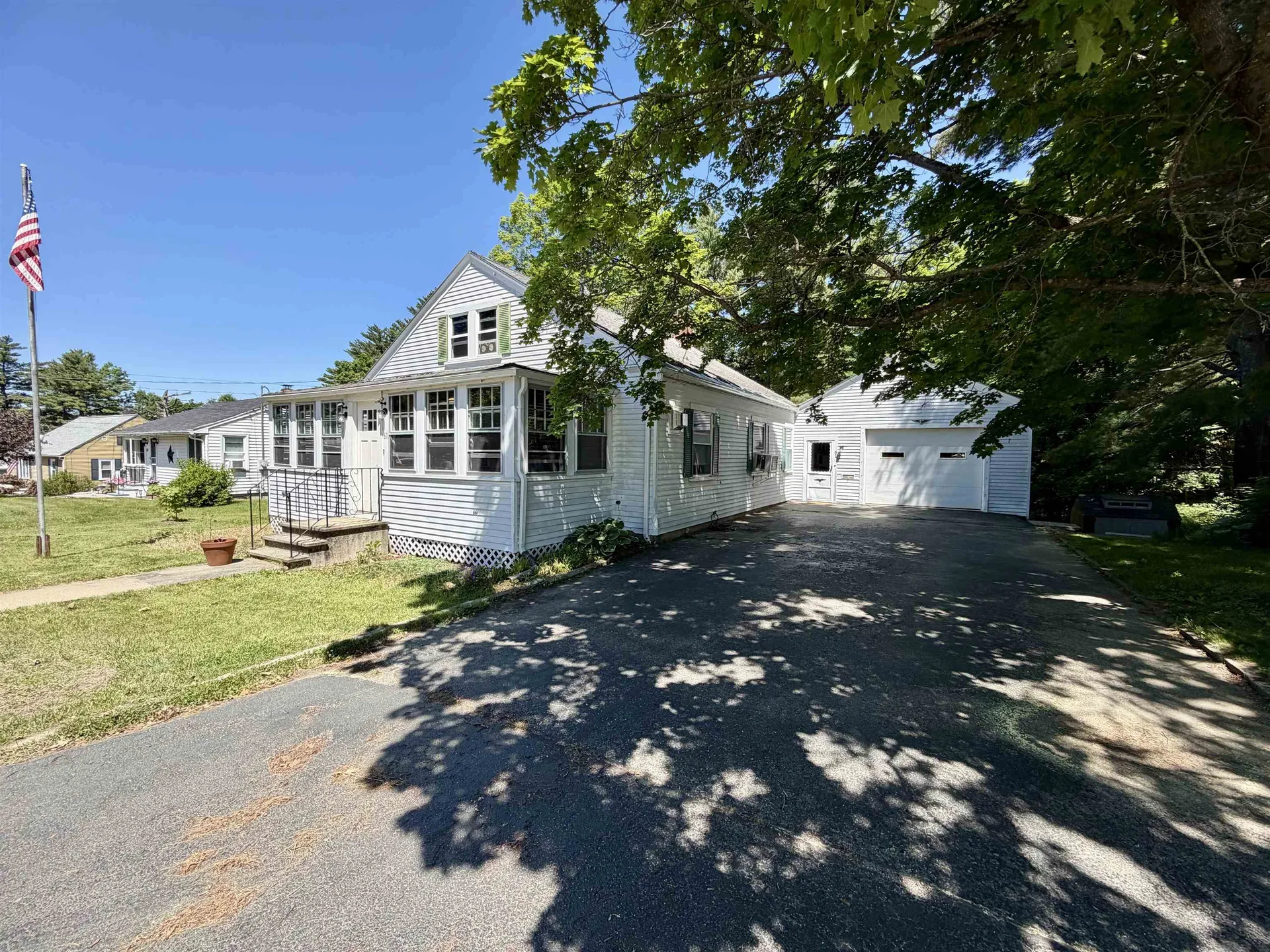 61 Maple Street Somersworth NH 03878