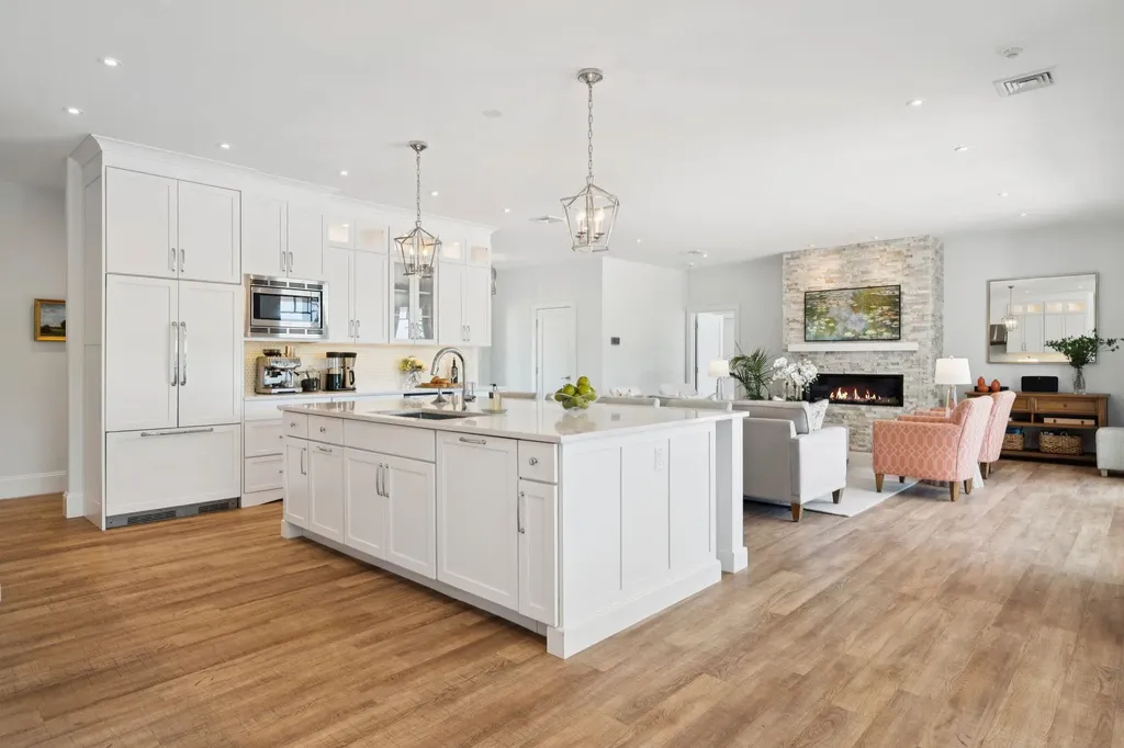 125 Summit Road Sutton NH 03260