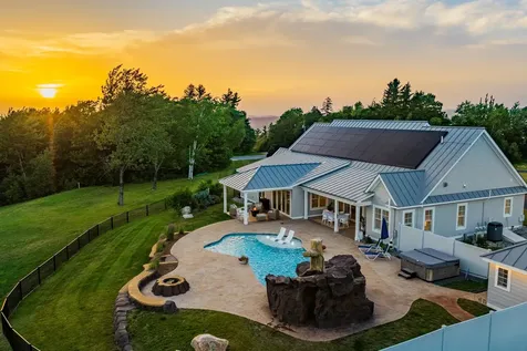 125 Summit Road Sutton NH 03260