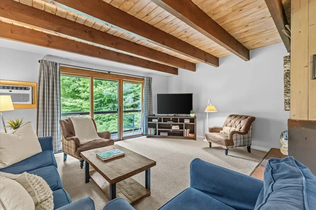 277 Topnotch Drive Stowe VT 05672