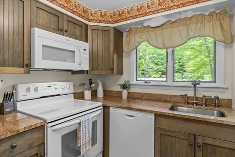 277 Topnotch Drive Stowe VT 05672