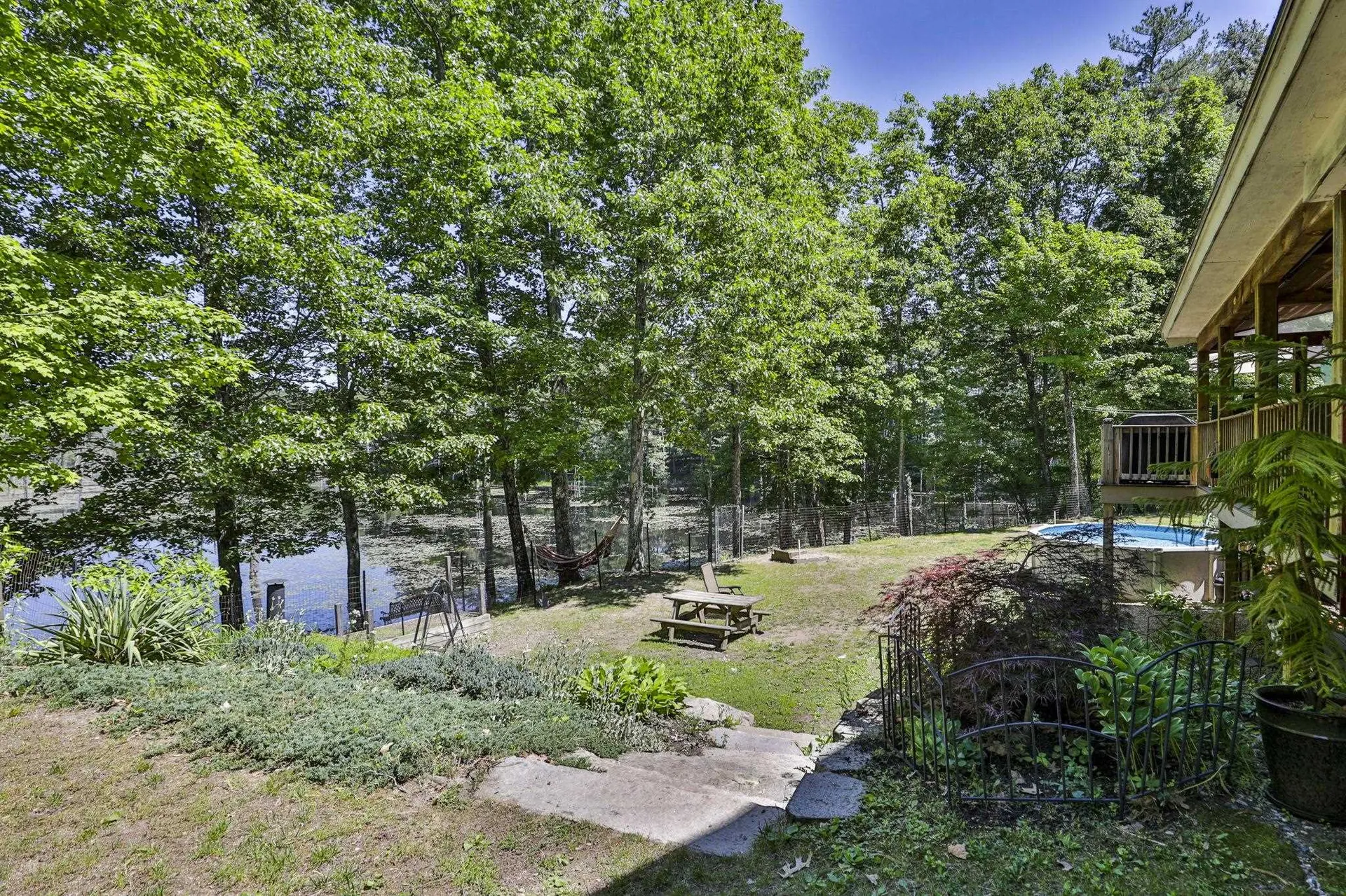 10 Sargent Road Brookline NH 03033