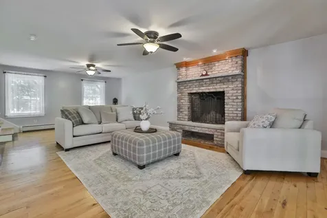 10 Sargent Road Brookline NH 03033