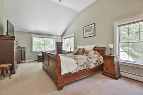 10 Sargent Road Brookline NH 03033