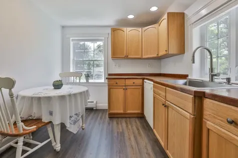 10 Sargent Road Brookline NH 03033