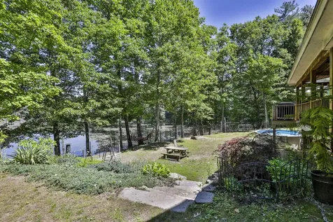 10 Sargent Road Brookline NH 03033
