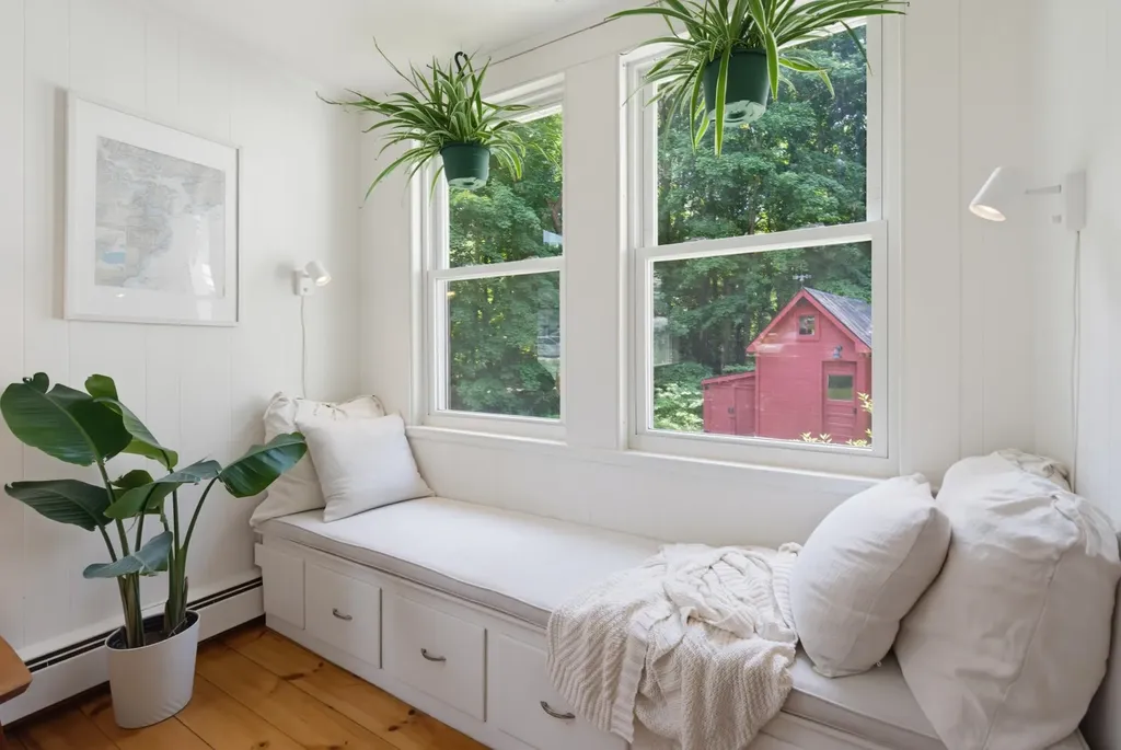 181 Kearsarge Way Portsmouth NH 03801