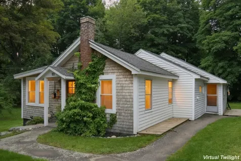 181 Kearsarge Way Portsmouth NH 03801