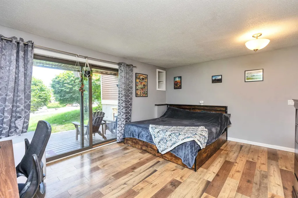 10 Onset Road Bennington NH 03442