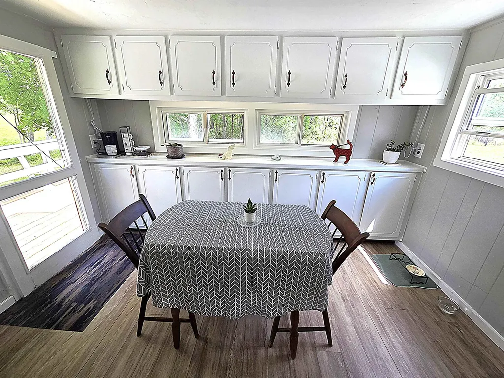 33 Sanborn Road Plymouth NH 03264