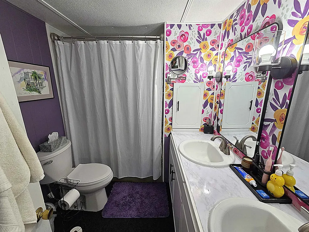 33 Sanborn Road Plymouth NH 03264