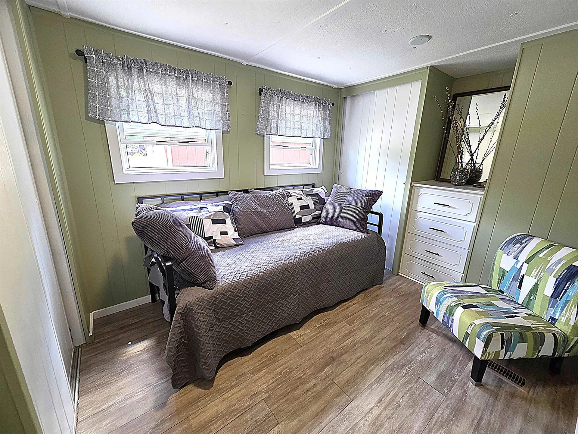 33 Sanborn Road Plymouth NH 03264