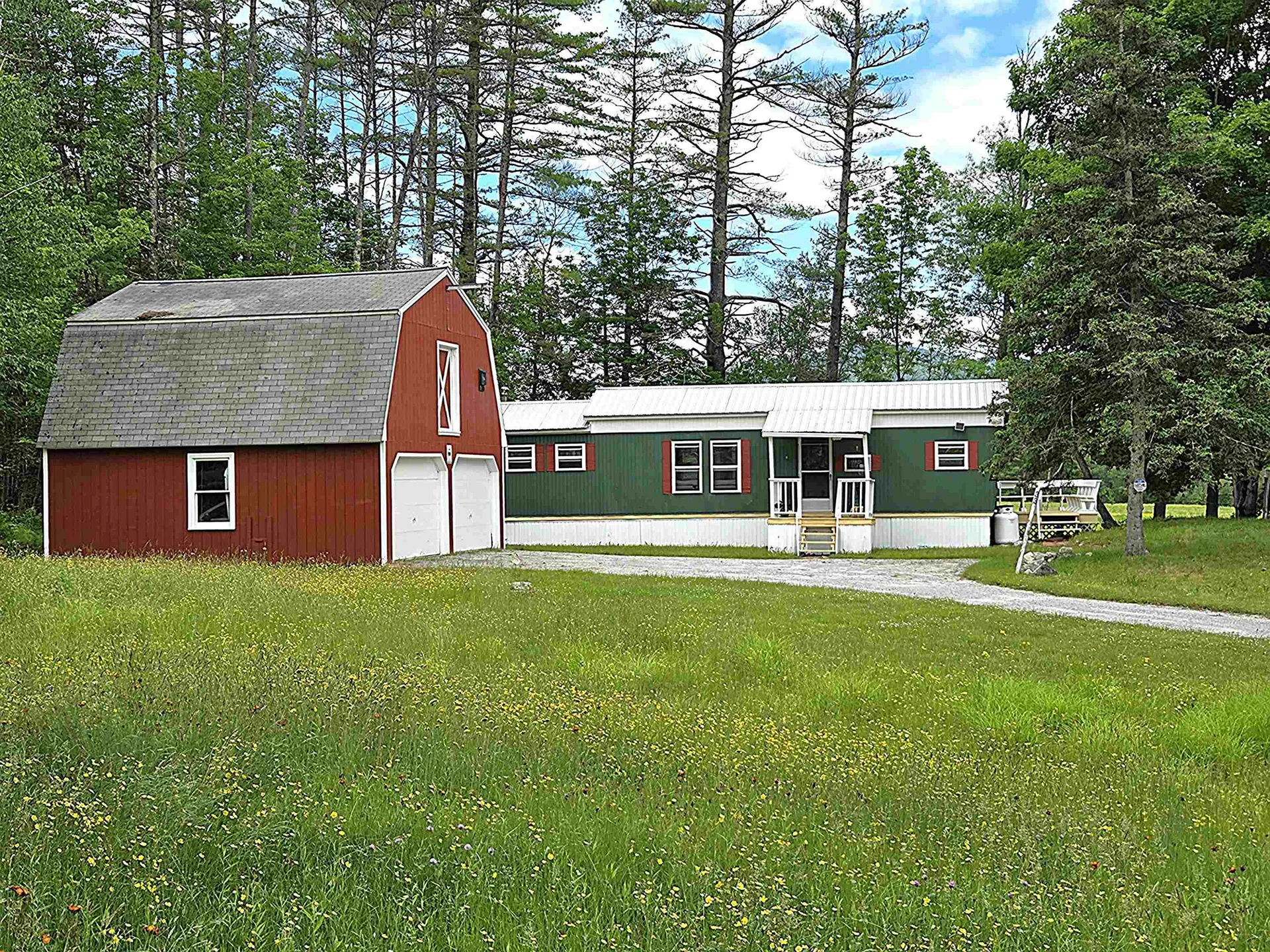 33 Sanborn Road Plymouth NH 03264