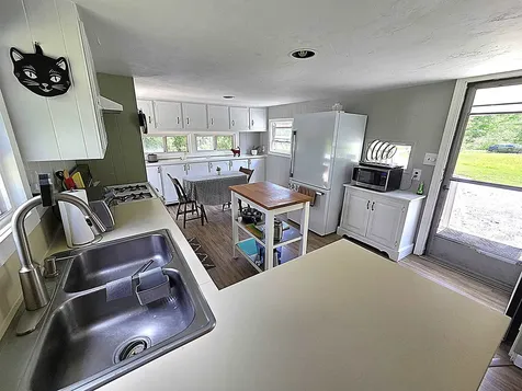 33 Sanborn Road Plymouth NH 03264