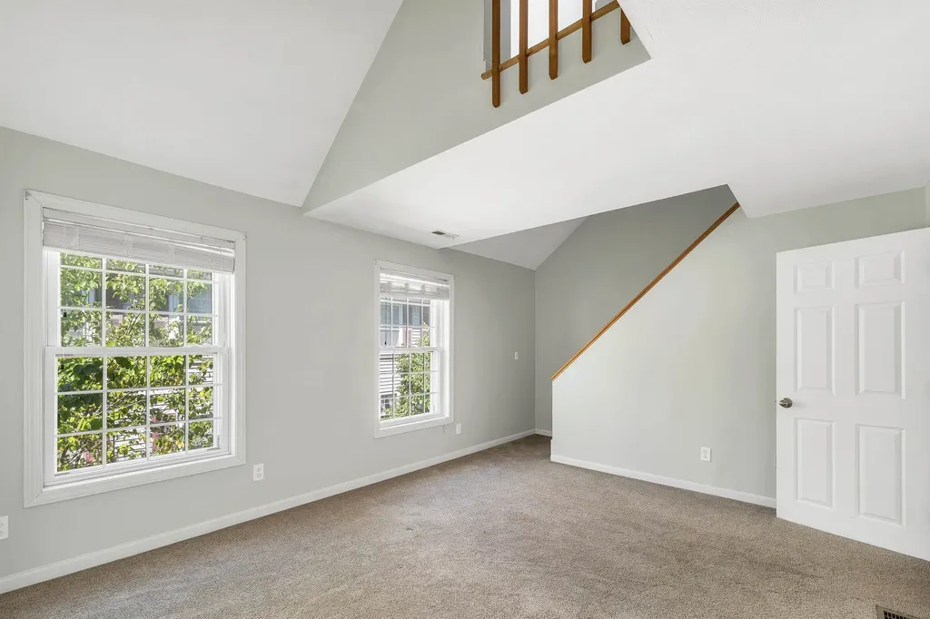 94 Beech Hill Avenue Manchester NH 03103