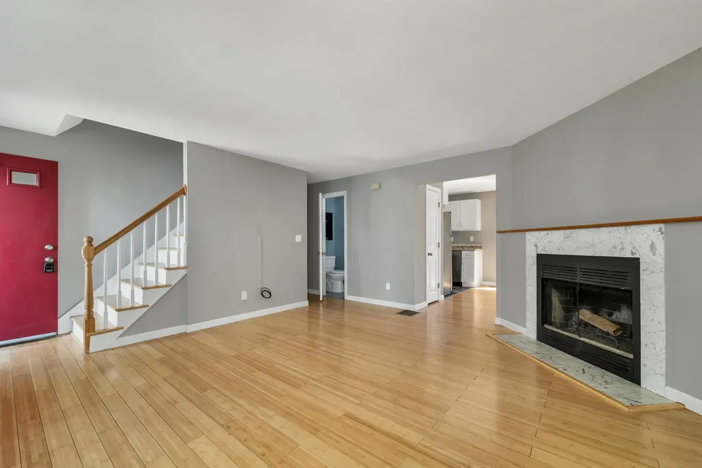 94 Beech Hill Avenue Manchester NH 03103