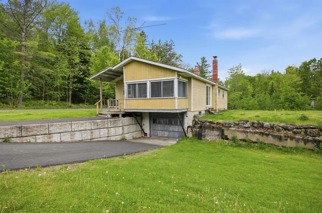 461 Coventry Road Benton NH 03785