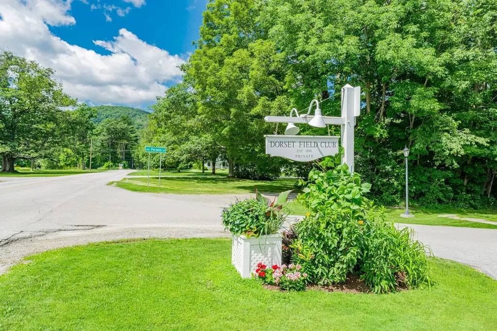 198 Church Street Dorset VT 05251