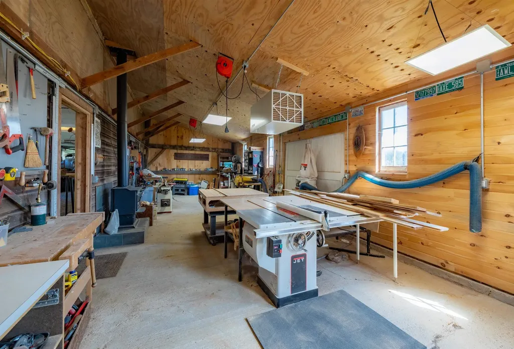 888 Botsford Road Ferrisburgh VT 05456
