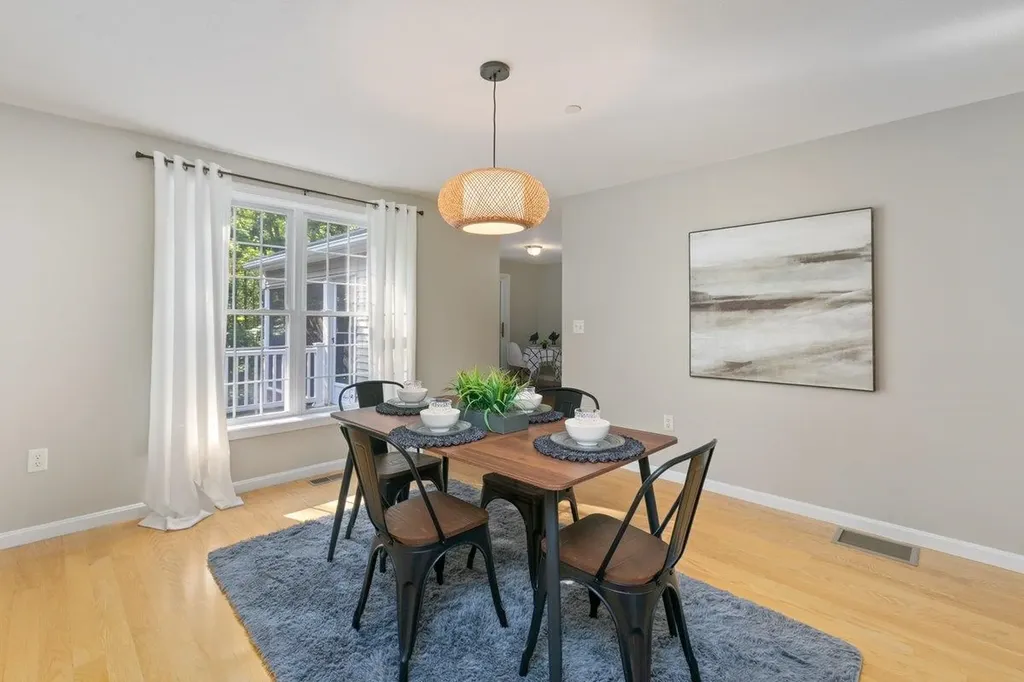 11 Pentucket Court Atkinson NH 03811