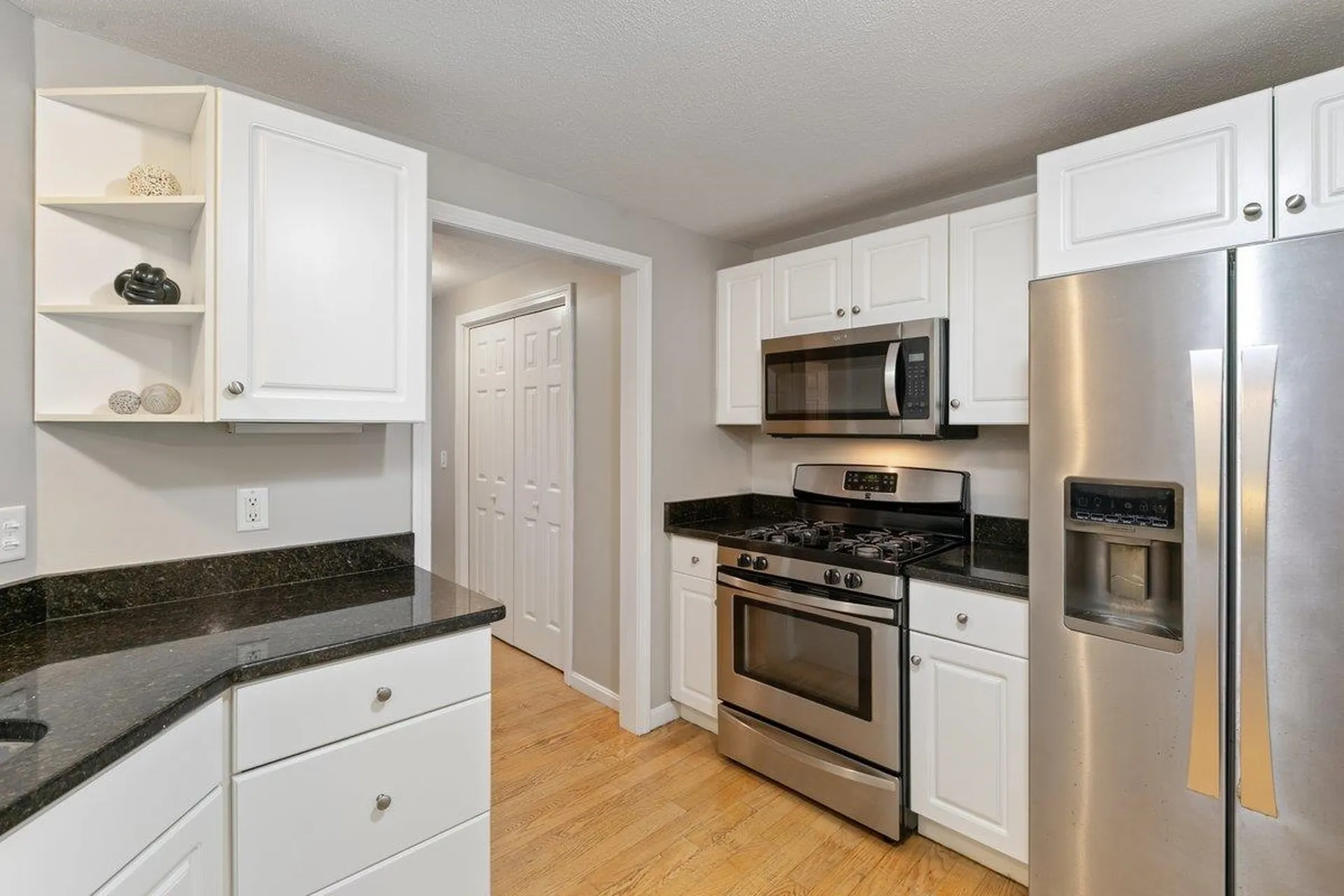 11 Pentucket Court Atkinson NH 03811
