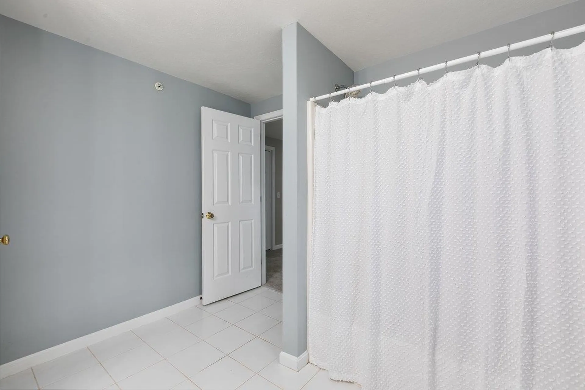 11 Pentucket Court Atkinson NH 03811