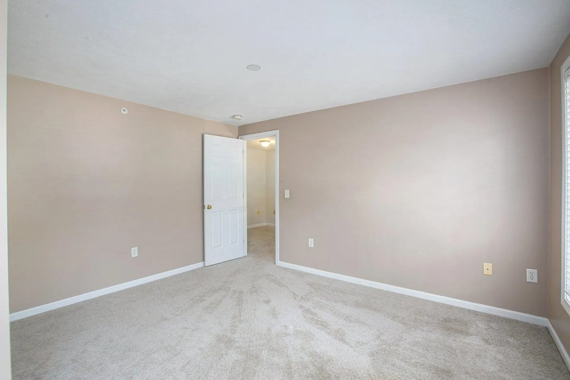 11 Pentucket Court Atkinson NH 03811